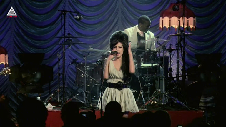 Smart Music. Back to Black