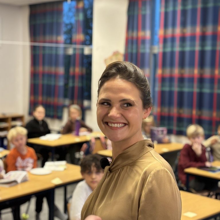 Ce cărți sunt bestseller în noiembrie și campania vedetă din Norvegia